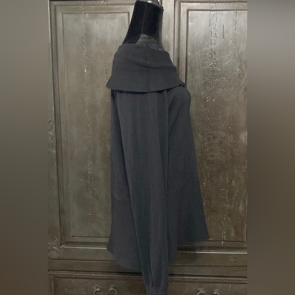 Cato Black over the shoulder sweater- size Large - Picture 2 of 9